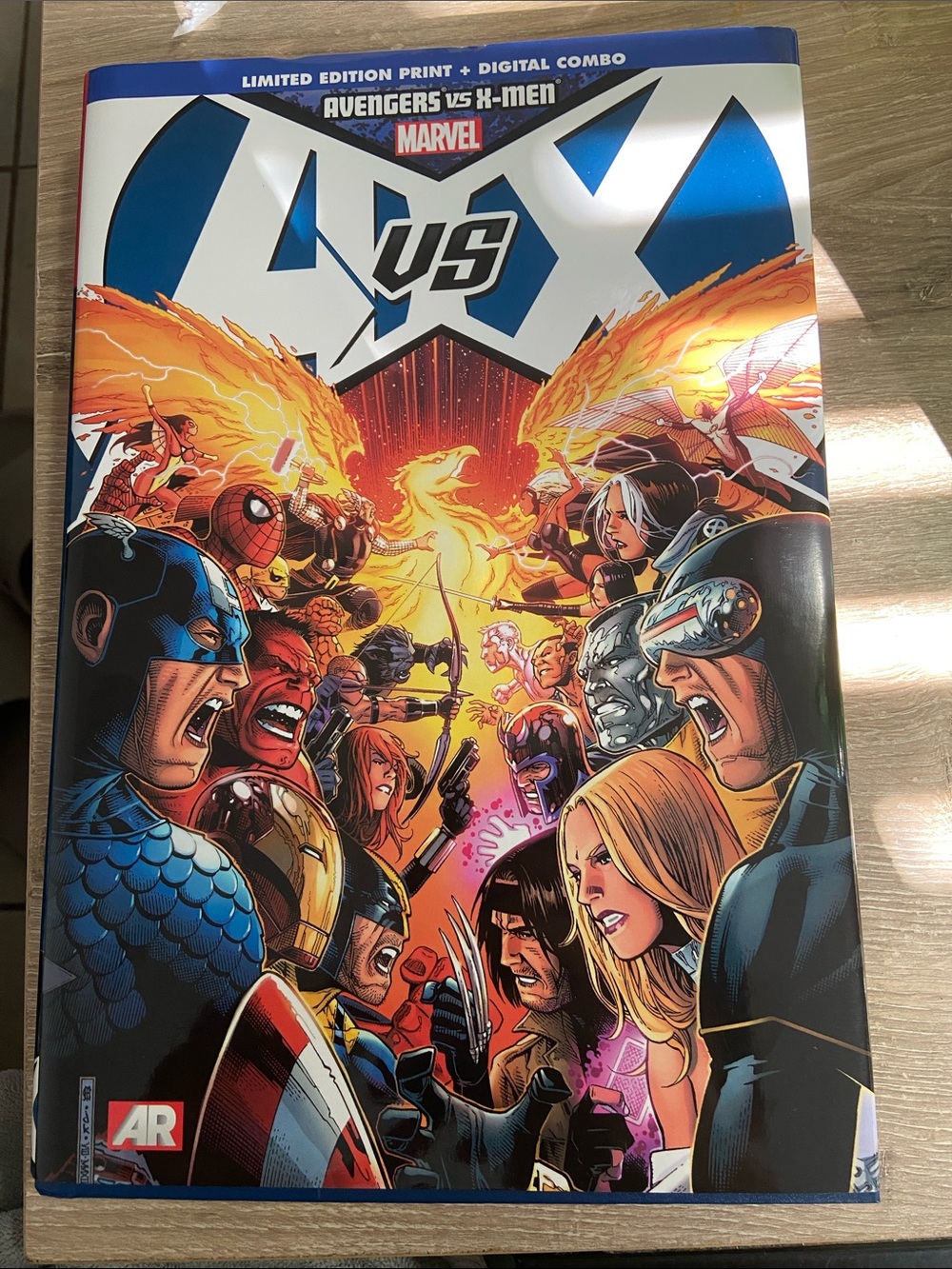 Marvel Avengers vs X-Men Limited Edition Print + Digital Hardcover Book 2012
